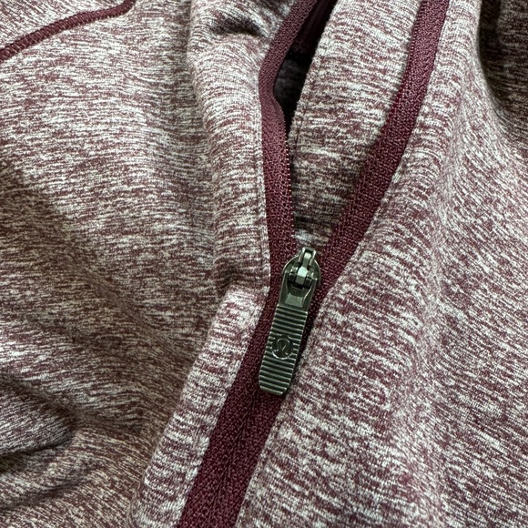 Lululemon Always Alert 1/2 Zip, size 4 in Heathered Garnet - Picture 9 of 9